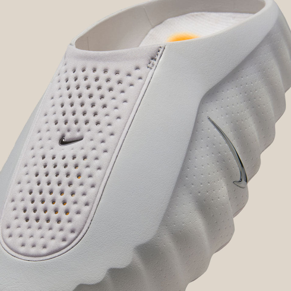 NIKE MIND 001